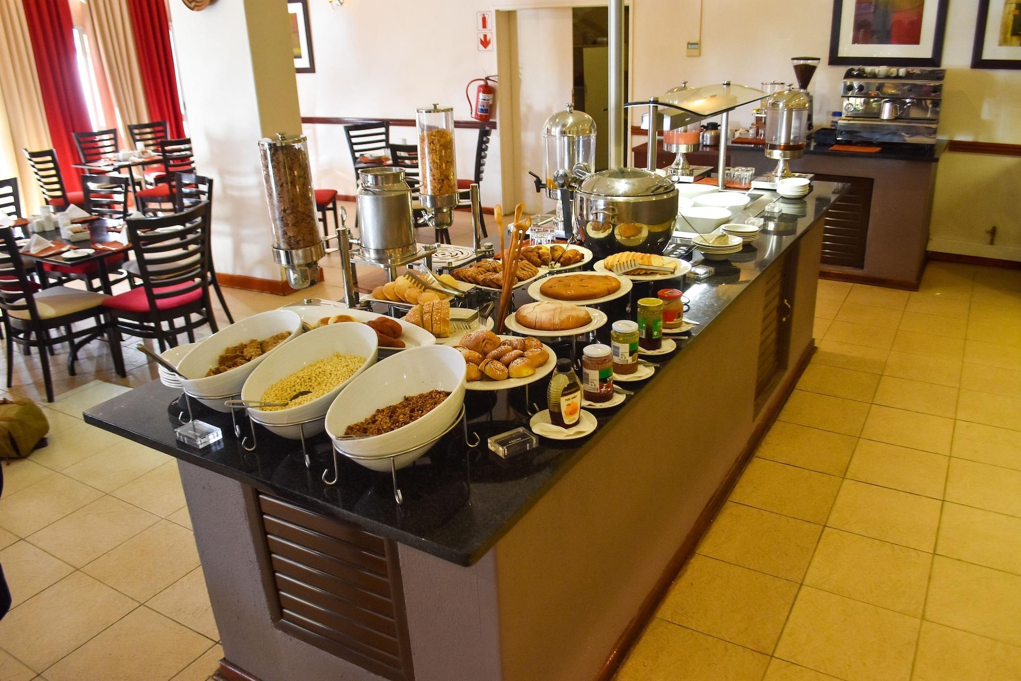 Cresta Bosele Hotel Selebi-Phikwe Екстер'єр фото