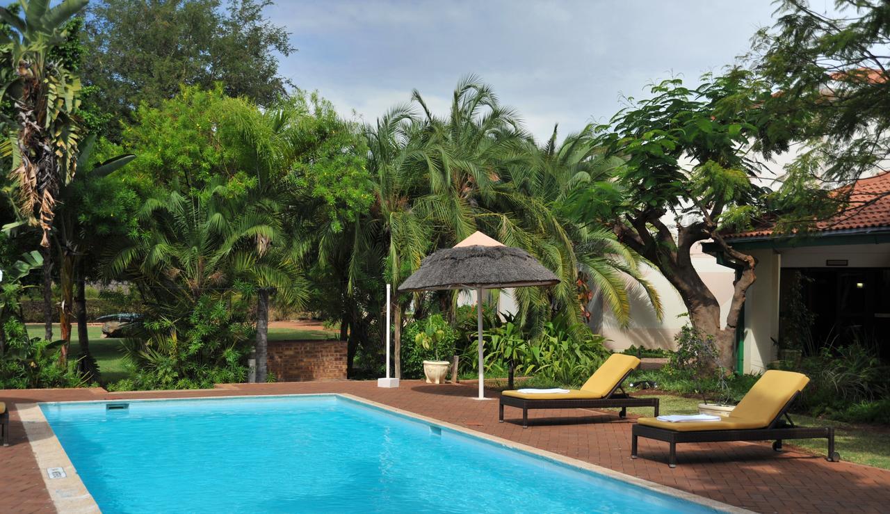 Cresta Bosele Hotel Selebi-Phikwe Екстер'єр фото
