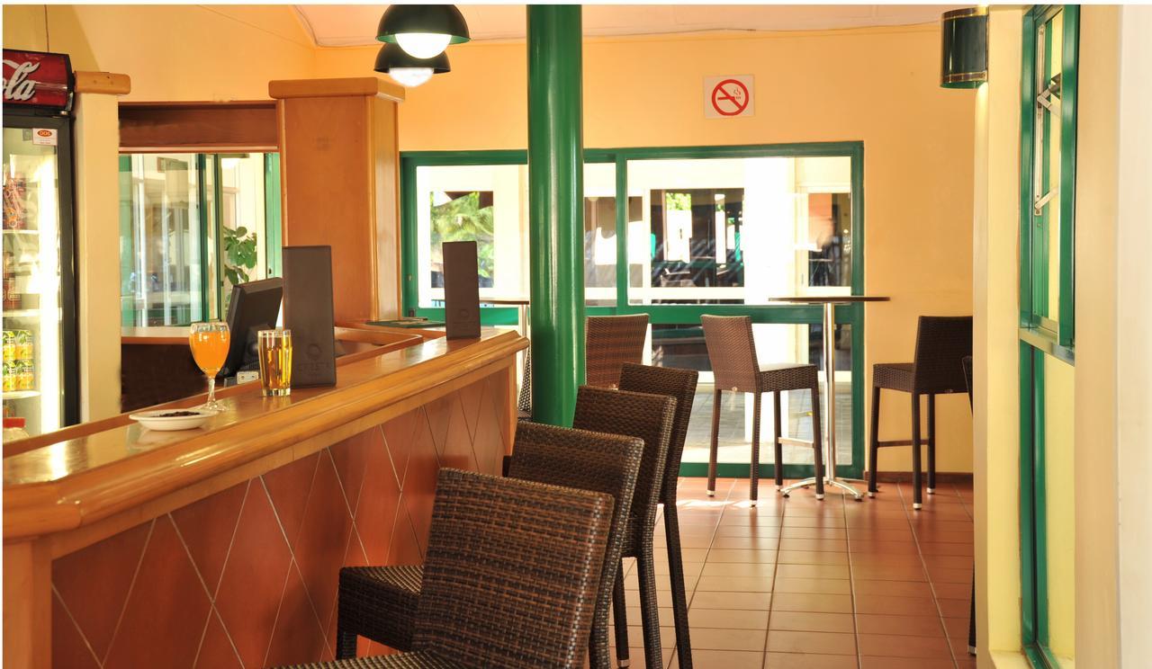 Cresta Bosele Hotel Selebi-Phikwe Екстер'єр фото