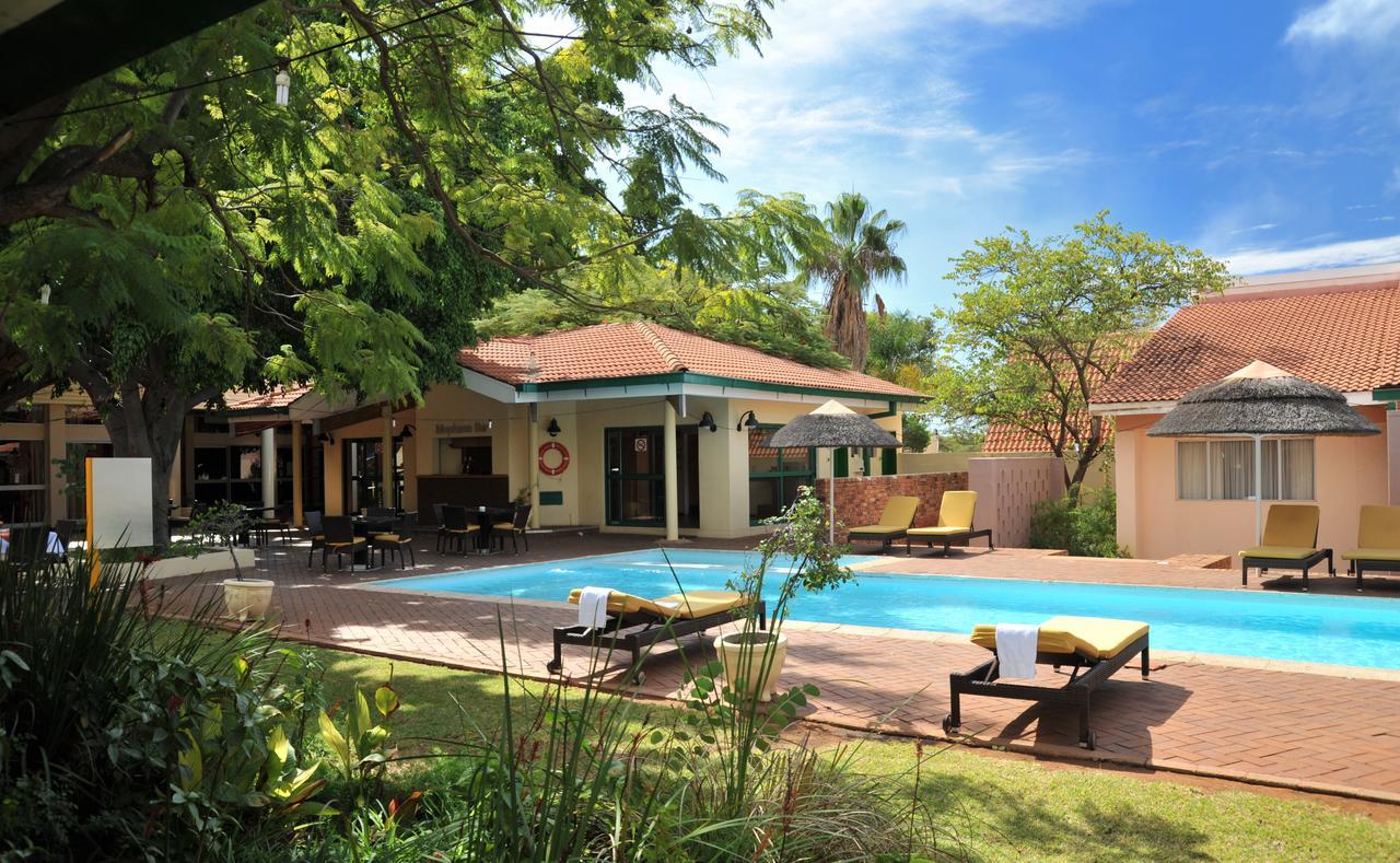 Cresta Bosele Hotel Selebi-Phikwe Екстер'єр фото